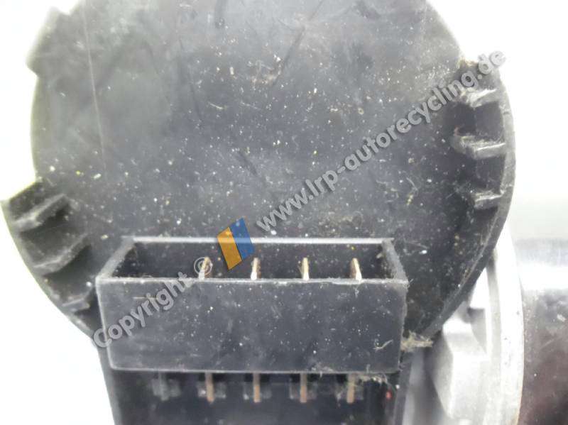 Audi A6 4B original Wischermotor vorn 0390241140 BOSCH BJ1998